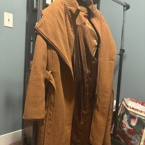 Like new coat heavy khaki